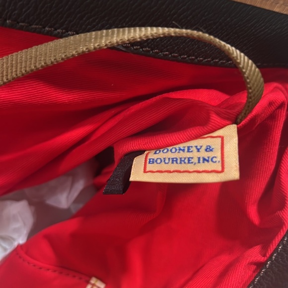 NWT Brown Dooney and Bourke Bailey Bag - Picture 5 of 7
